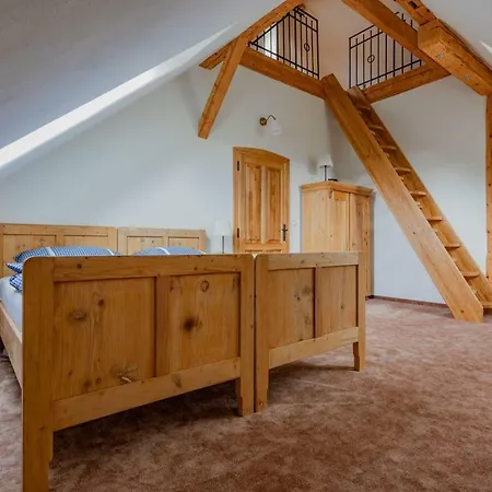 Statek U Medveda * Nová Pec