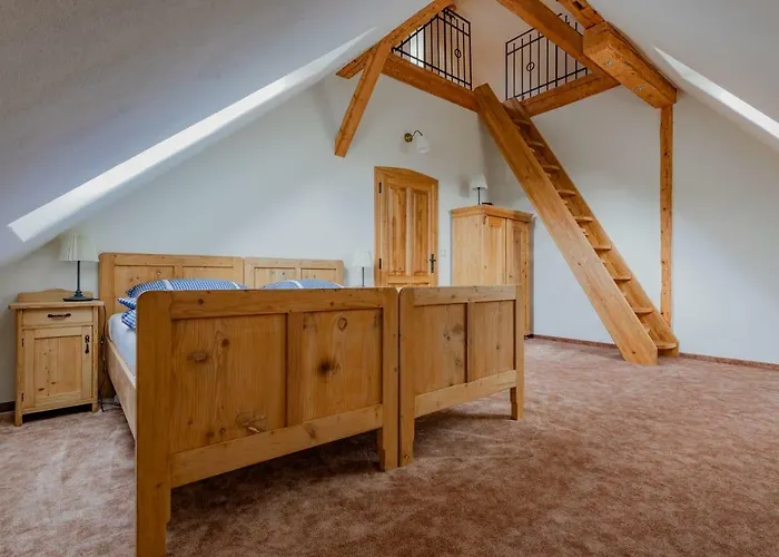 Statek U Medveda * Nová Pec